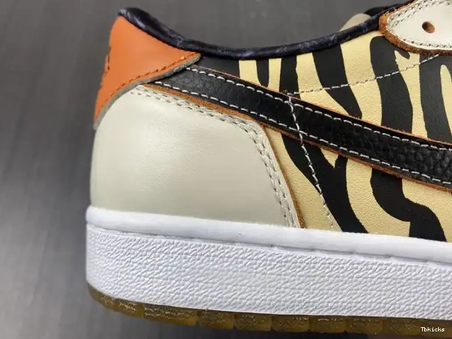 Cheap TBK the DH6932-100 Tiger of Low Year 1 Jordan Air OG 0620